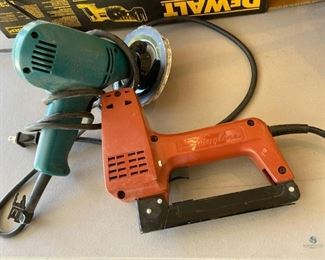 Makita and Swingline Tools
Includes Makita Gv5000 grinder/sander and Swingline staple gun. Untested.