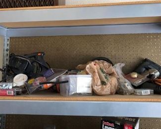 Tools and Such
Lot of assorted tools and more. Including circular saw, impact drill as well as more tools - all untested. See photos for more contents.