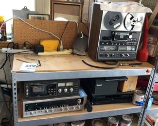 Storage Shelf and Paints
One (1) metal and wood storage shelf, has mice droppings and needs cleaning. NO CONTENTS INCLUDED EXCEPT PAINT ON BOTTOM SHELF. Shelf is 4'Hx4'Wx1.6'D. Used condition on all items.