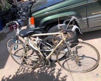 Two (2) Bicycles
EXPLOIT Pacific 8-Speed mountain bike - needs new tires, handlebars are loose. Super-10 Univega bike - needs new tires. Also includes bike cord, but no lock.