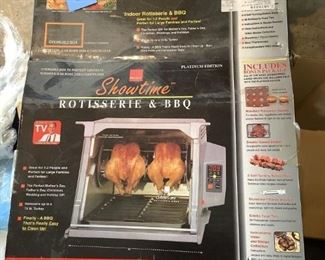 Showtime Rotisserie and Barbecue
Appears unused and in original box, but cannot be guaranteed
