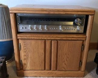 Vintage Onkyo Stereo Receiver and Stand
Condition unknown, untested. Measures: 24"x24"x17