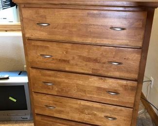 Dresser and Chest of Drawers
Unknown brand matching dresser with mirror and chest of drawers. Dresser - 34"Hx61"Wx18"D, mirror - 41'Hx36"W, chest - 51"Hx36"Wx18"D