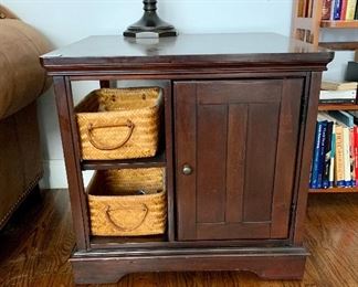 Very nice side table with storage