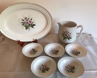 Hall pottery dishes