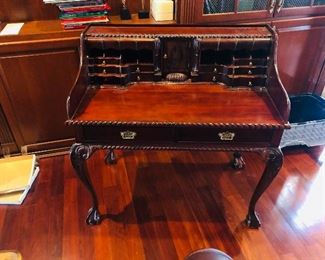 Antique chippendale style writing desk 