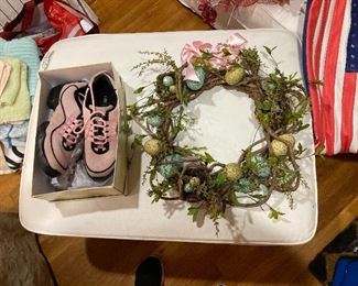 Spring wreath and pink Salsa dancing shoes !