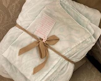 Sheet set standard  size