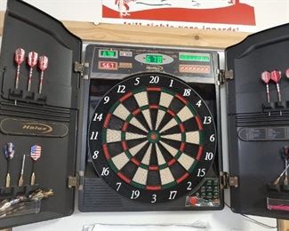 Electronic dartboard.
