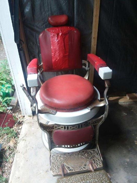 1920’s Koken Barber Chair with Rare Round Seat! Mechanical works!! 