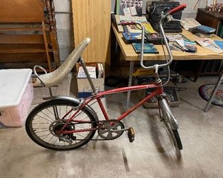 Vintage 1973 Schwinn Stingray fastback flame Orange 