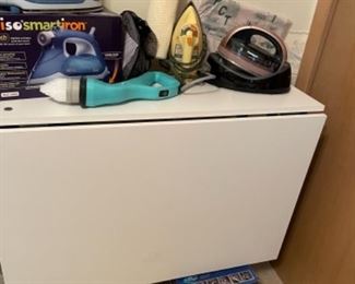 fold up sewing/craft table 