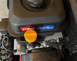 Toro Power Max 824 OE Snowblower 