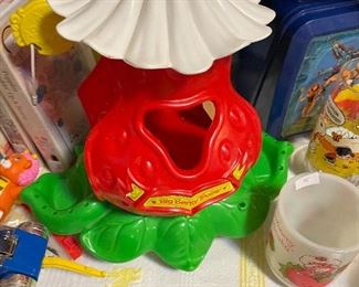 Strawberry Shortcake trolley