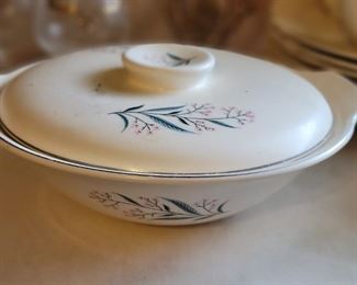 Alliance China Co Serving dish with Lid
