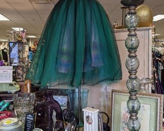Tutu double skirt, glass objects