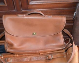 Coach Leather Brief suitcase
