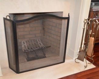 Fireplace screen
