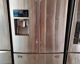 Samsung Refrigerator RF28HDEDTSR