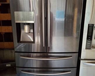 Samsung Refrigerator RF28JBEDBSG