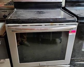 Frigidaire Electric Range