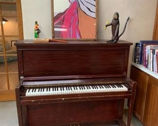 Ludwig upright piano
