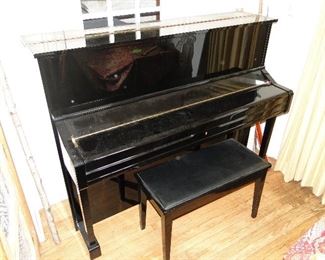 Yamaha U1 5991520 Upright Piano with Bench
