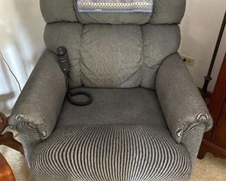Lazyboy electric lift chair