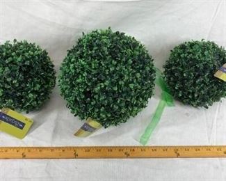 French Garden Hedge Ball Set Faux Greenery