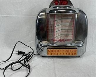Crosley tabletop radio vintage