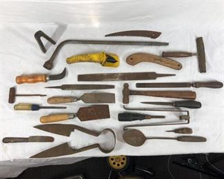 Mixed Lot of Vintage Hand Tools