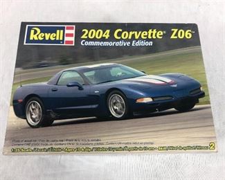 Revell 2004 Corvette Z06 Commemorative Edition Model Car Kit