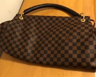 Louis Vuitton Handbag