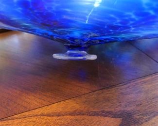 Base of the large blue art glass bowl.