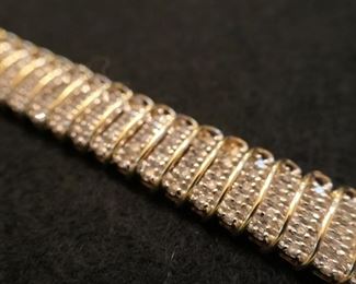 2.75 ct total weight. 14k.  Appraisal with purchase.