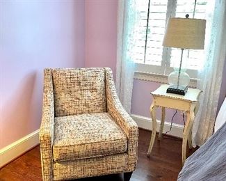 Storehouse furniture chair! Current take on MCM 