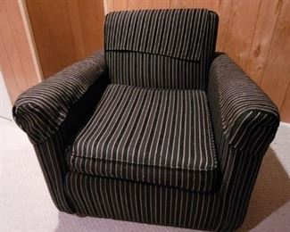 $50, swivel chair very good condition