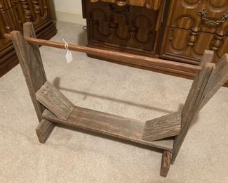 Small size tobacco tie horse