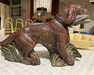 Vintage ceramic hunting dog figurine
