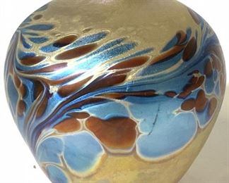 Signed Artist Maytum Studio Iridescent Glass Vase

