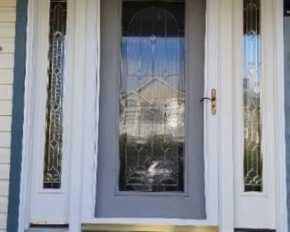 Nice entry door with side lights