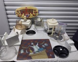 Cuisinart Food Processors with Parts and FoodSaver Vacloc Bags