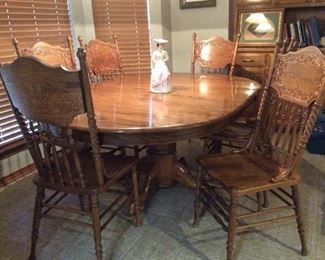 oak dining table and chairs