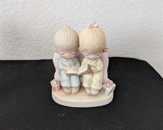 Precious Memories "Unto Us A Child Is Born"