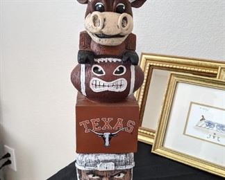 UT Figurine