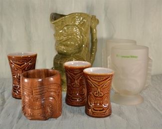 Lots of collector cups