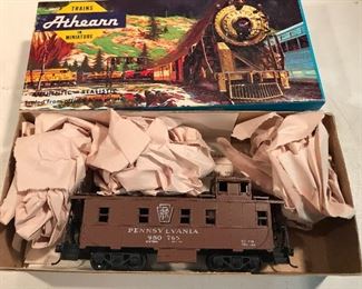Athearn Train Cars