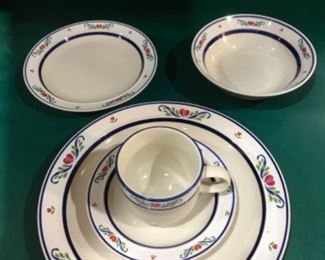 Tienshan Stoneware 34 pieces 