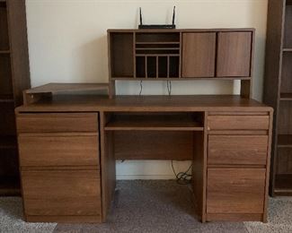 Office Desk w File Drawers and Hutch 