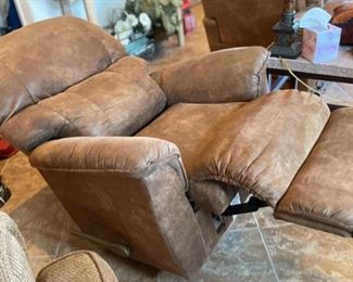 AS-IS La-Z-Boy Microfiber Recliner Reclining Chair #1 40x37x33in HxWxD